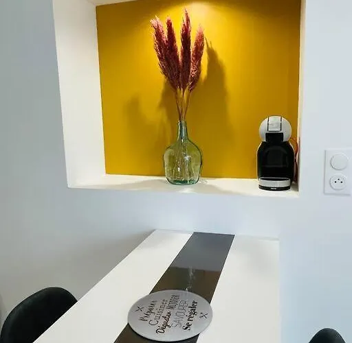 Apartamento Le Belloc- Suberbe T1 Bis - Au Calme - Terrasse - Vue Jardin *